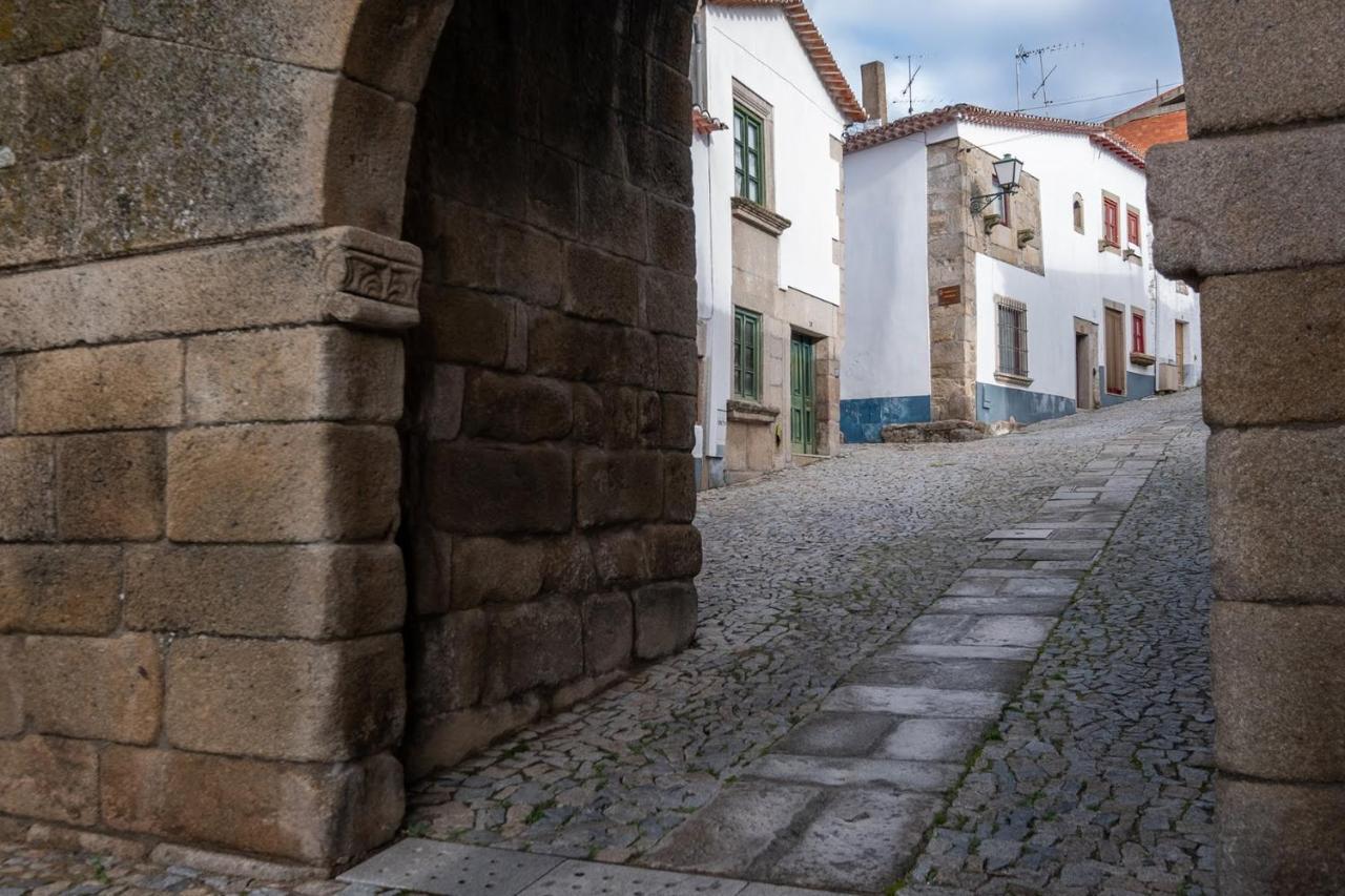 Portas Da Villa Miranda do Douro Exterior photo