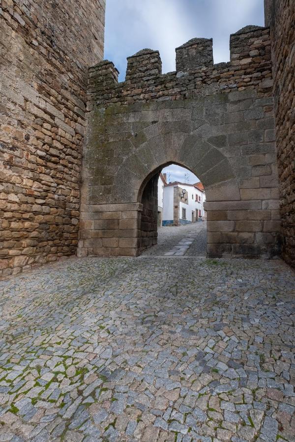 Portas Da Villa Miranda do Douro Exterior photo